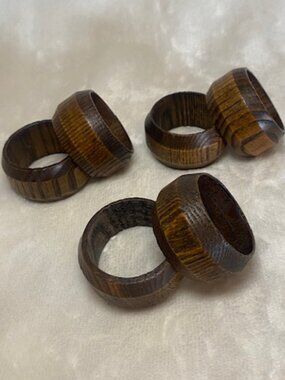 VTG Wooden Napkin Rigs. Set of 6 MCM